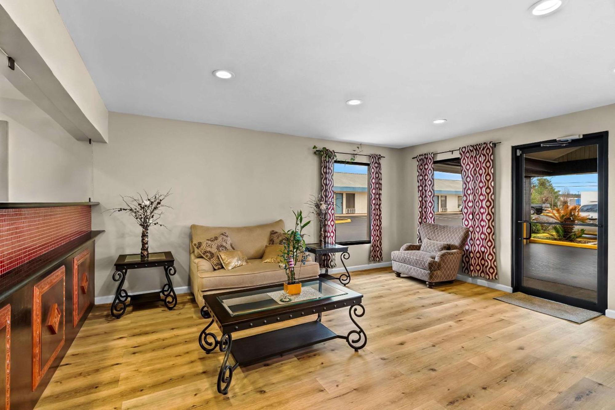 Rodeway Inn & Suites Brookhaven Kültér fotó