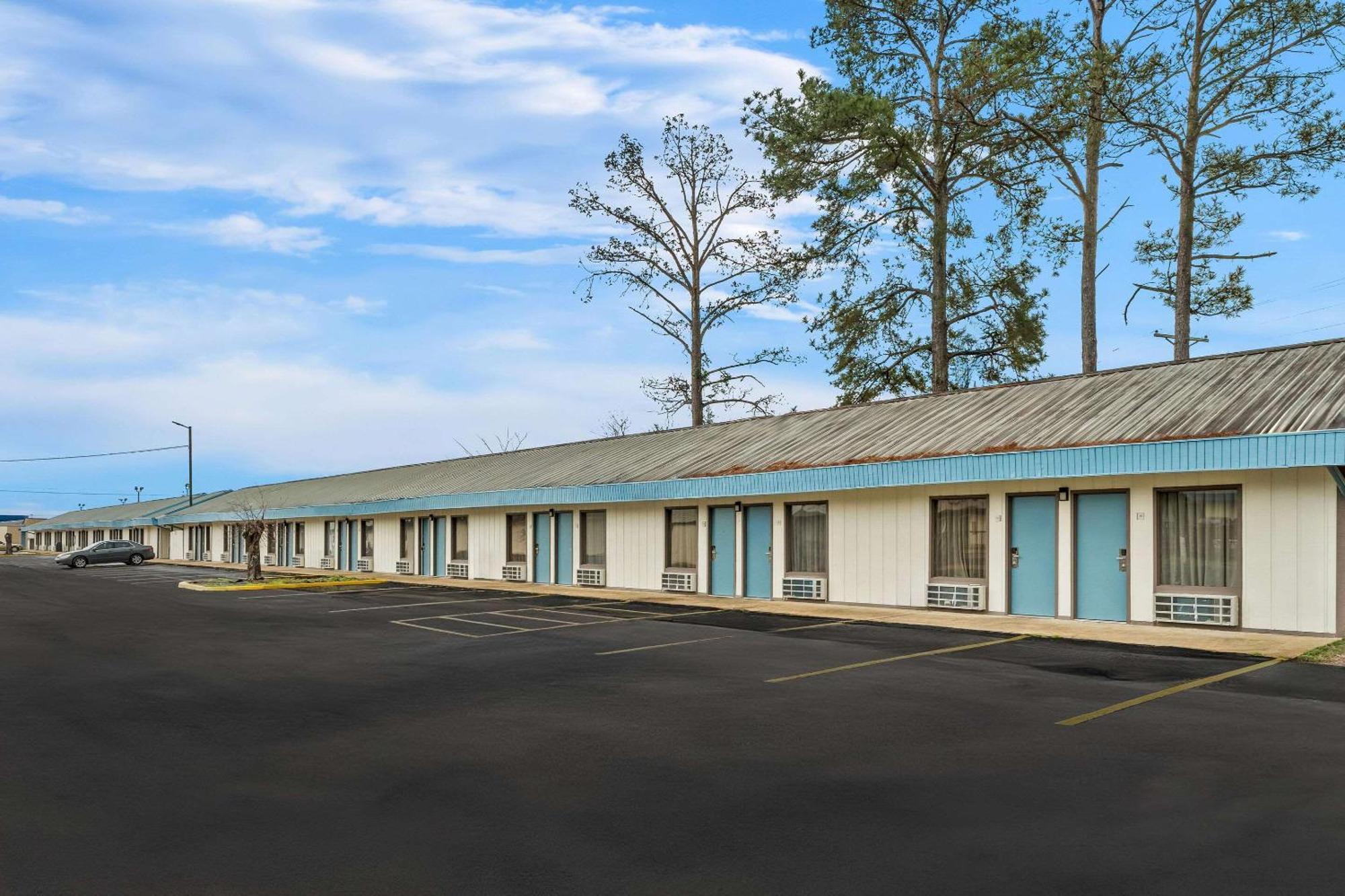 Rodeway Inn & Suites Brookhaven Kültér fotó