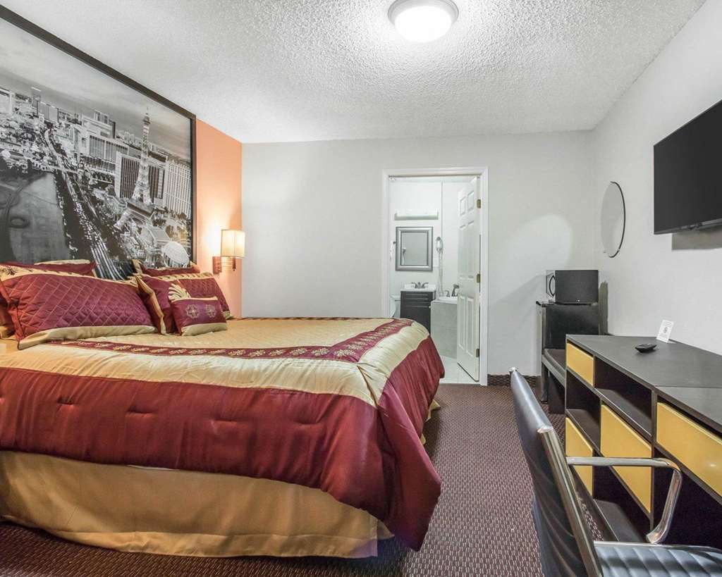 Rodeway Inn & Suites Brookhaven Szoba fotó